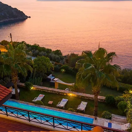 Villa Ayse - Seaview With Private Beach *