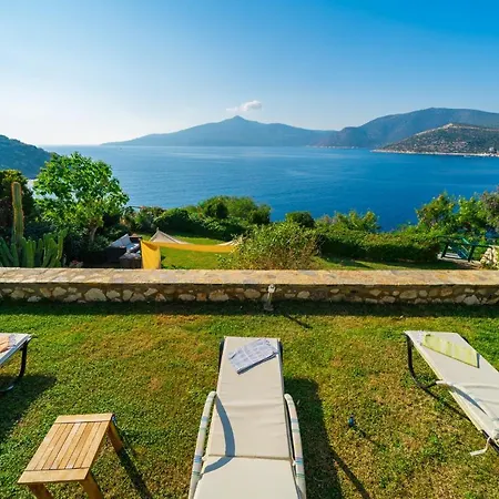Ayse - Seaview With Private Beach