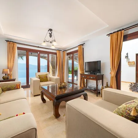 Ayse - Seaview With Private Beach